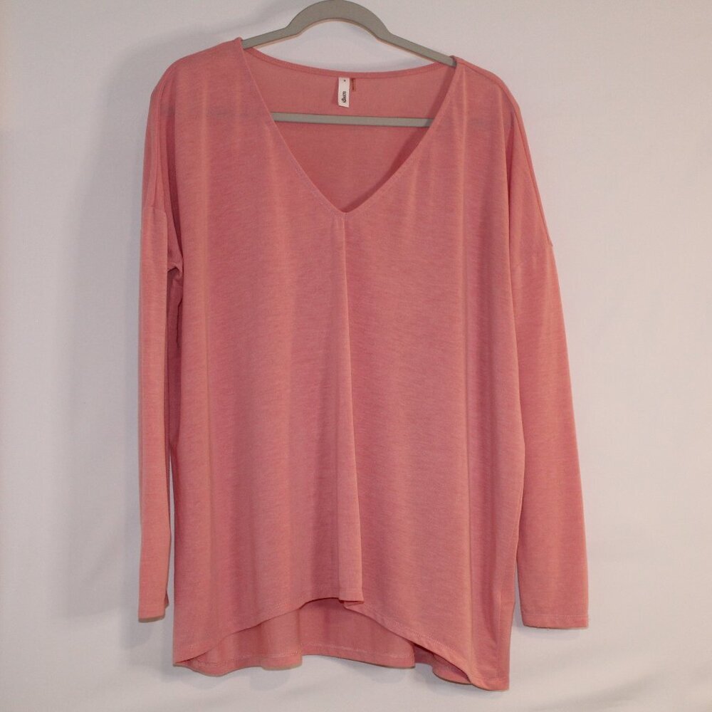 Glam light pink long-sleeve v-neck relaxed fit tunic style blouse size S